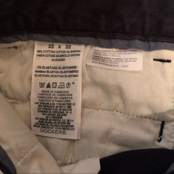 Men’s Dockers Khakis - Picture 3 of 7